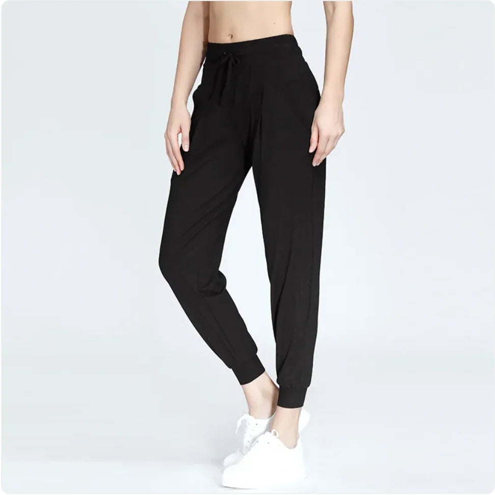 Casual Loose Running Trousers for Sports and Everyday Wear