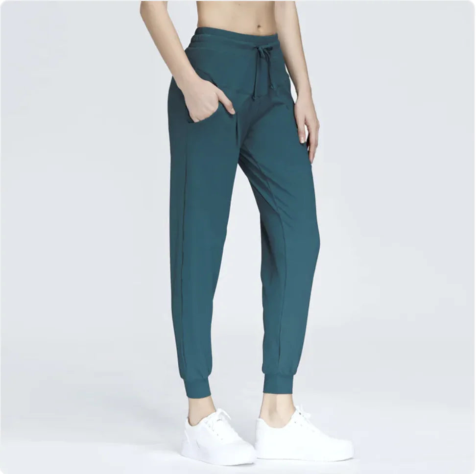 Casual Loose Running Trousers for Sports and Everyday Wear